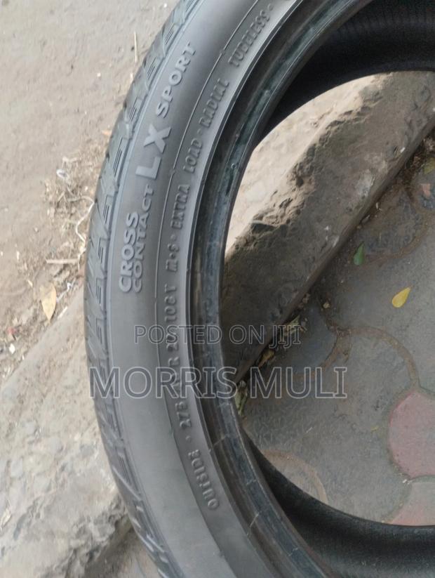 275/40r22 Continental - thumbnail 5
