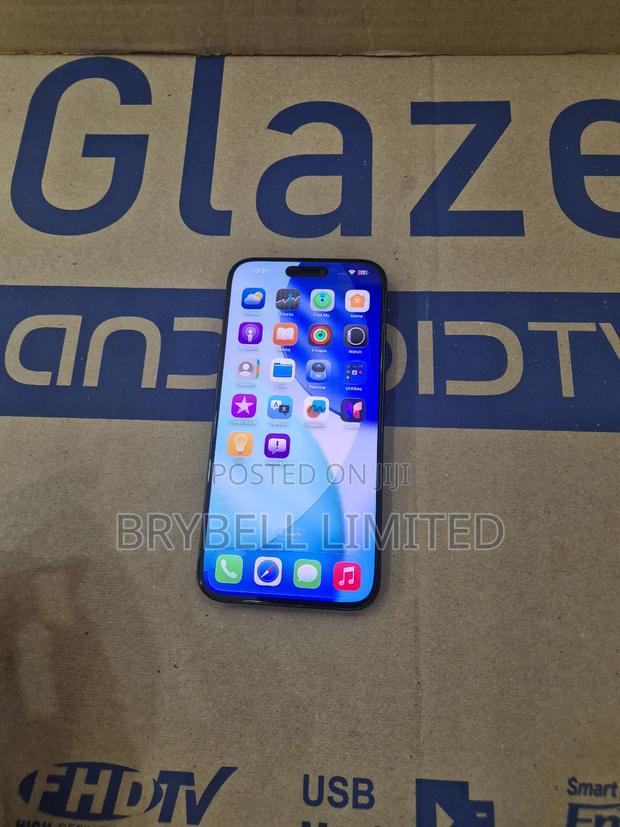 Apple iPhone 15 Pro Max 1 TB Gray - thumbnail 4