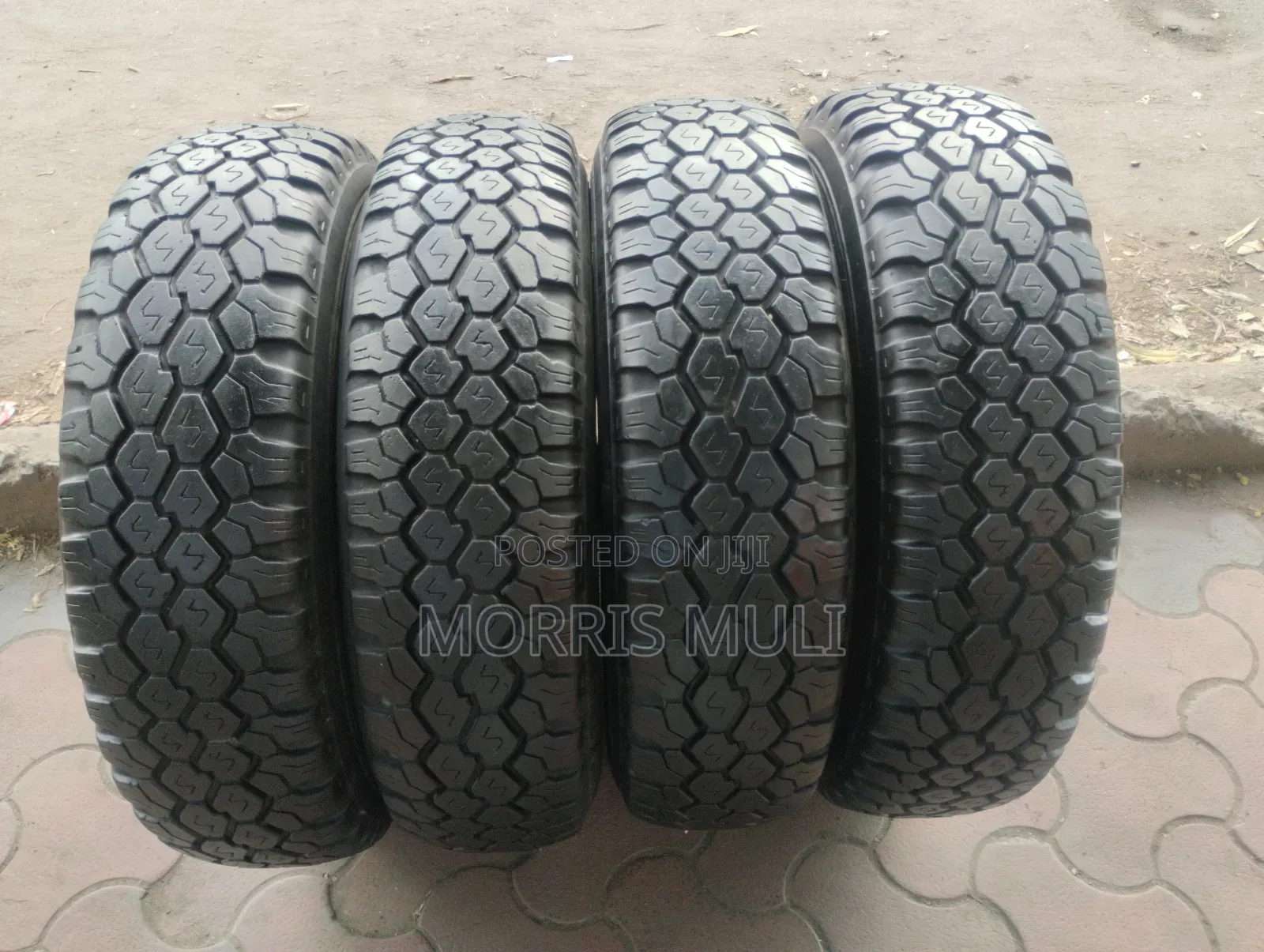235/85r16 Dunlop