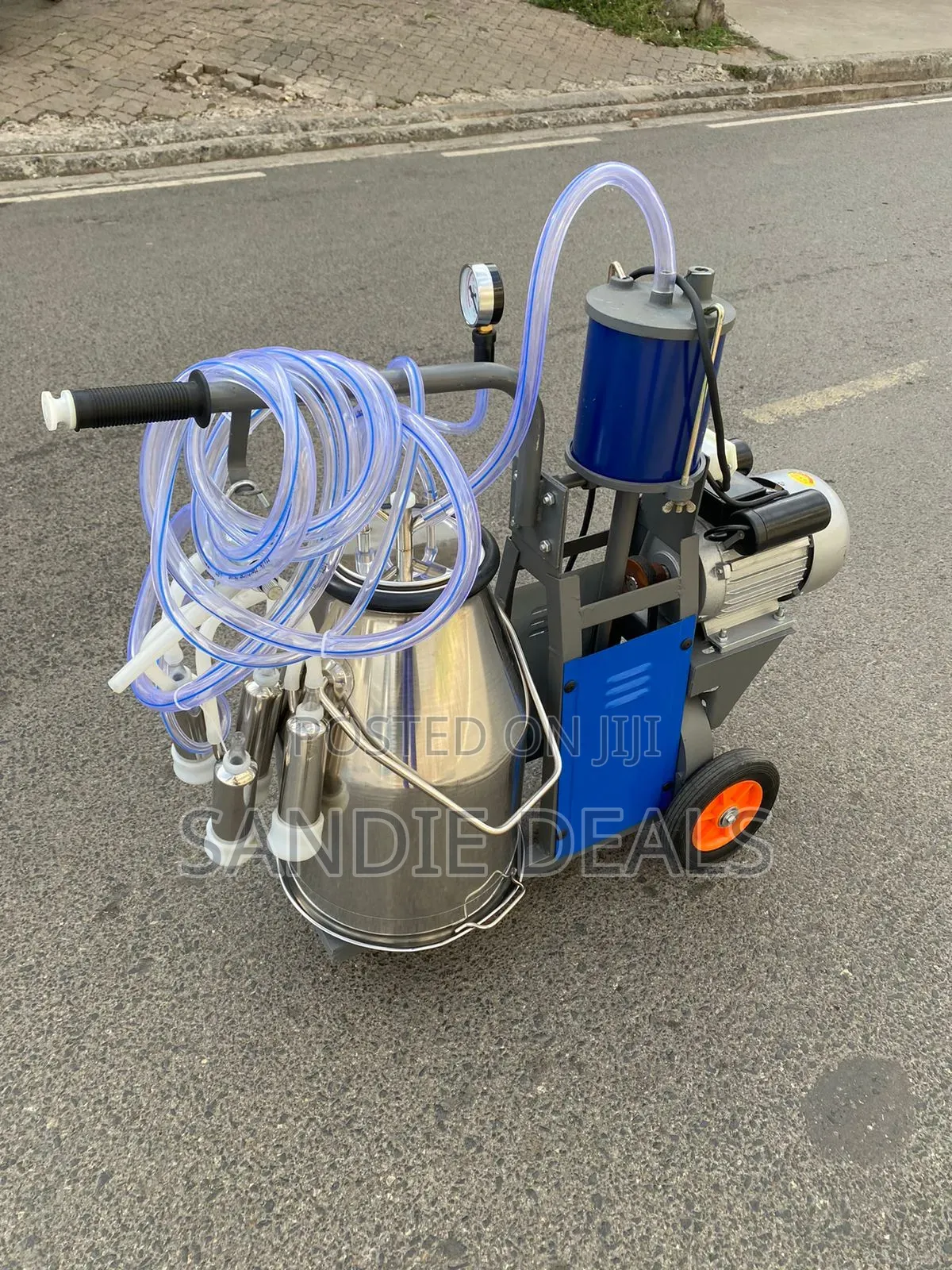 Automactic Milking Machine