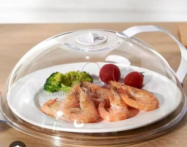 Microwave Food Cover With Steam Vent - main view