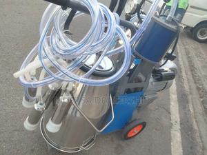 Electric Milking Machine(Single Bucket) - thumbnail 2