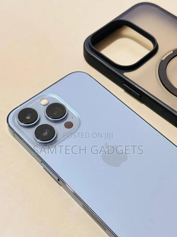 Apple iPhone 13 Pro 256 GB Blue - thumbnail 3