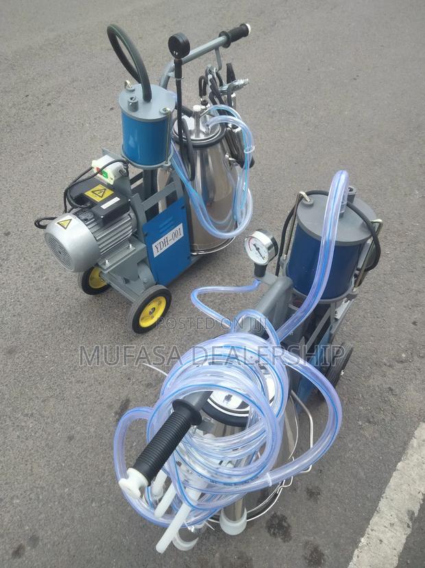 Milking Farm Machine/Cow Milking Machine - thumbnail 2