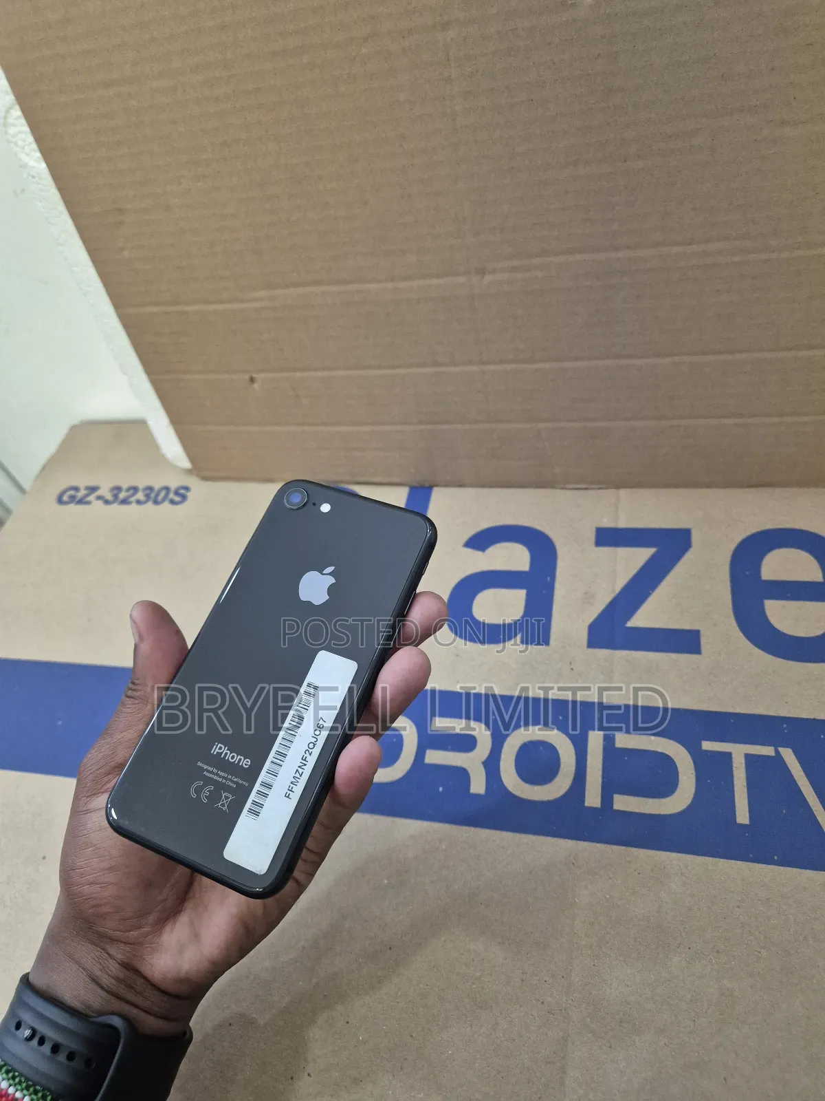 Apple iPhone 8 64 GB Black