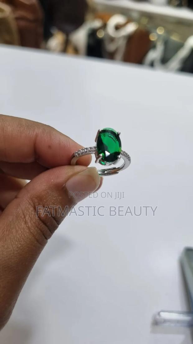 Promise Ring - main view