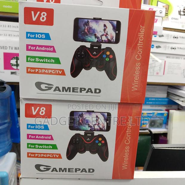 Bluetooth Gaming Pad - main view