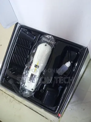 Geemy Cordless Clipper/Cordless Shaver