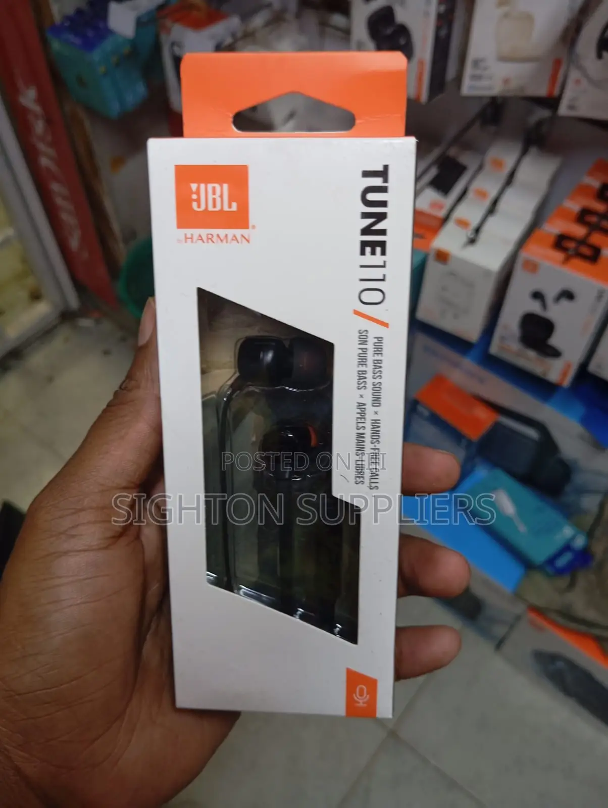 JBL Tune 110 - In-Ear Ear Phones