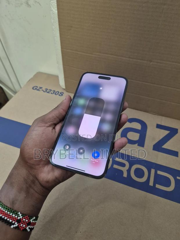 Apple iPhone 14 Pro Max 256 GB Black - main view