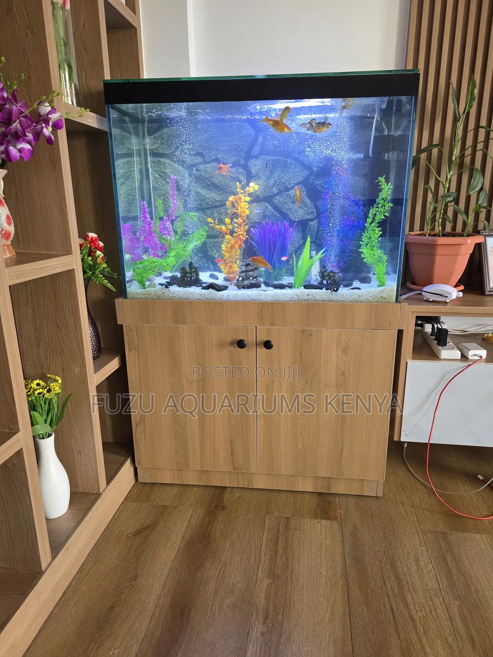 Family Aquarium Centerpiece Cabinet