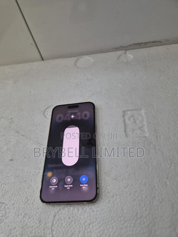 Apple iPhone 14 Pro Max 256 GB Gold - thumbnail 9