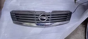 Nissan Bluebird 2010 Grille