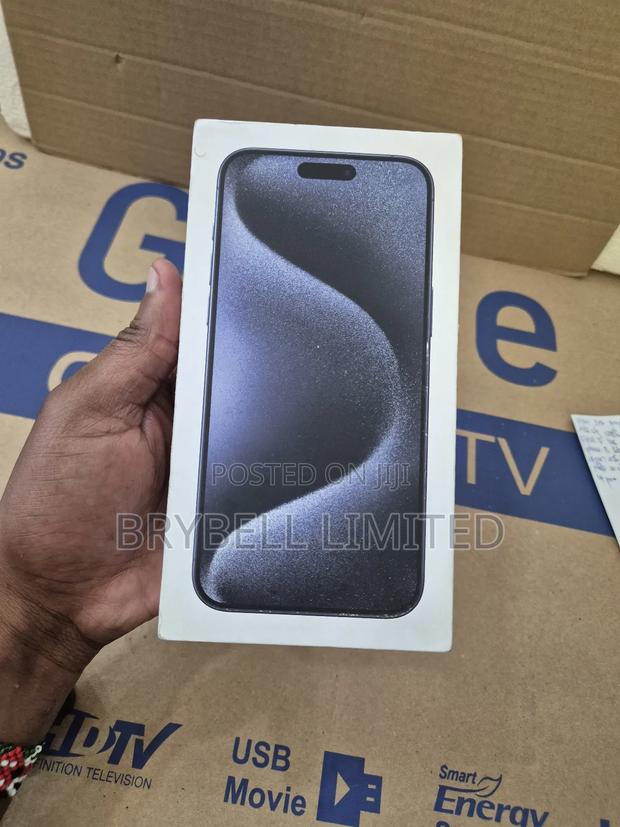 Apple iPhone 15 Pro Max 256 GB Blue - thumbnail 7