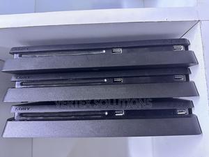 Ps 4 Slim | 500 Gb | 1 Ps4 Pad | Fc 26 - thumbnail 2