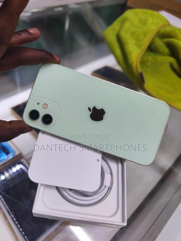 New Apple iPhone 12 128 GB Green - main view