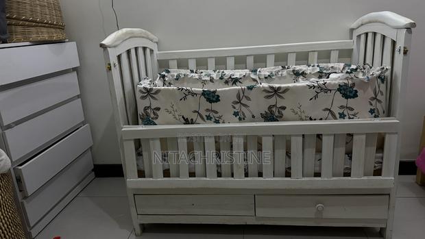 White Wooden Baby Cot – Co-sleeper + Storage - thumbnail 3