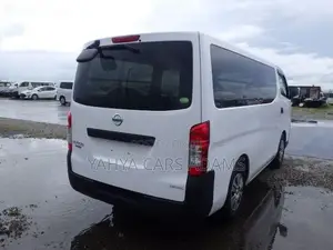 Nissan Caravan (Urvan) 2019 White