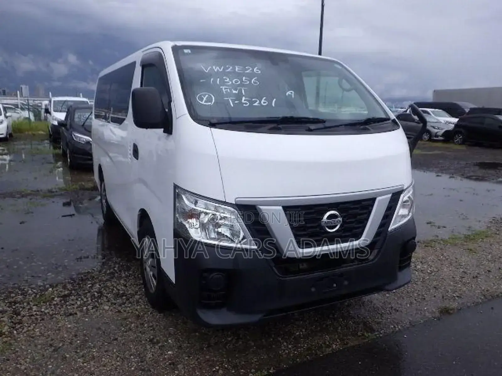 Nissan Caravan (Urvan) 2019 White