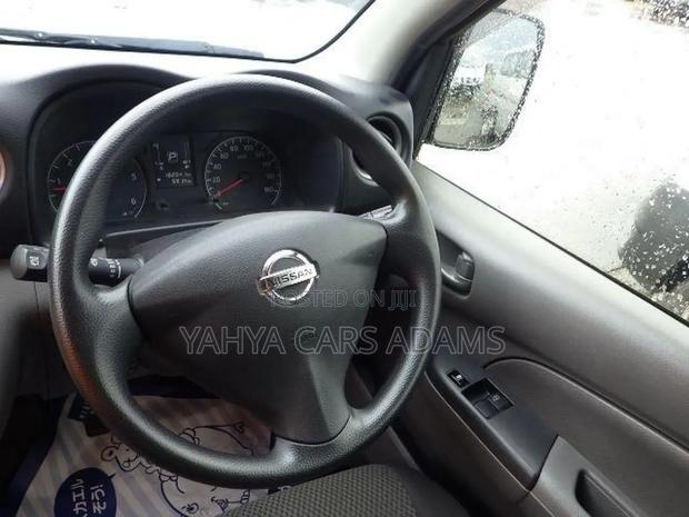 Nissan Caravan (Urvan) 2019 White - thumbnail 5