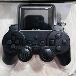 S10 Portable Retro Video Handheld Game Console 2.4-inch Game Console - thumbnail 2