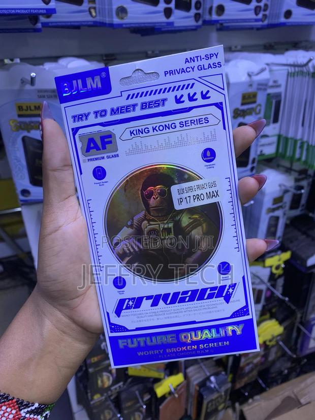 Ceilarv Tempered Glass iPhone 17 Pro Max Privacy Screen Protector - thumbnail 2