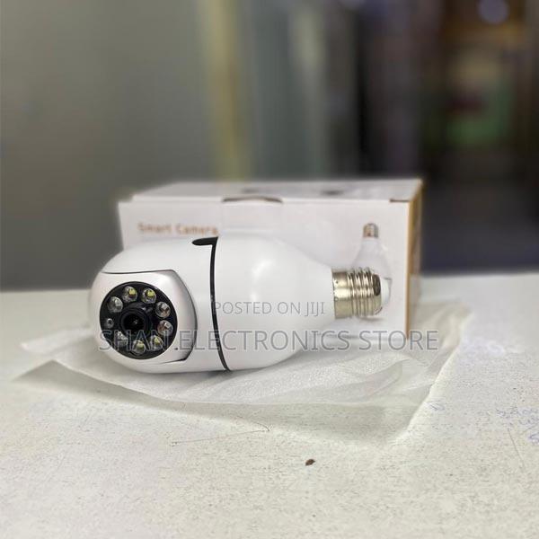 Smart Wifi Security Camera With Night Vision V380 Wifi Bulb PTZ Camera - main view