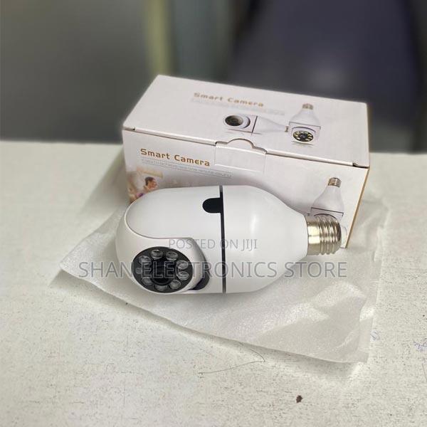 CCTV Ip Camera Wifi V380 Pro Durable Bulb PTZ Camera