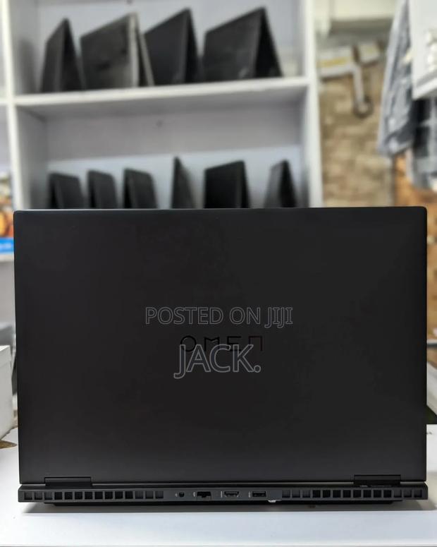 Laptop HP Omen 16 16GB Intel Core I7 SSD 512GB - thumbnail 3