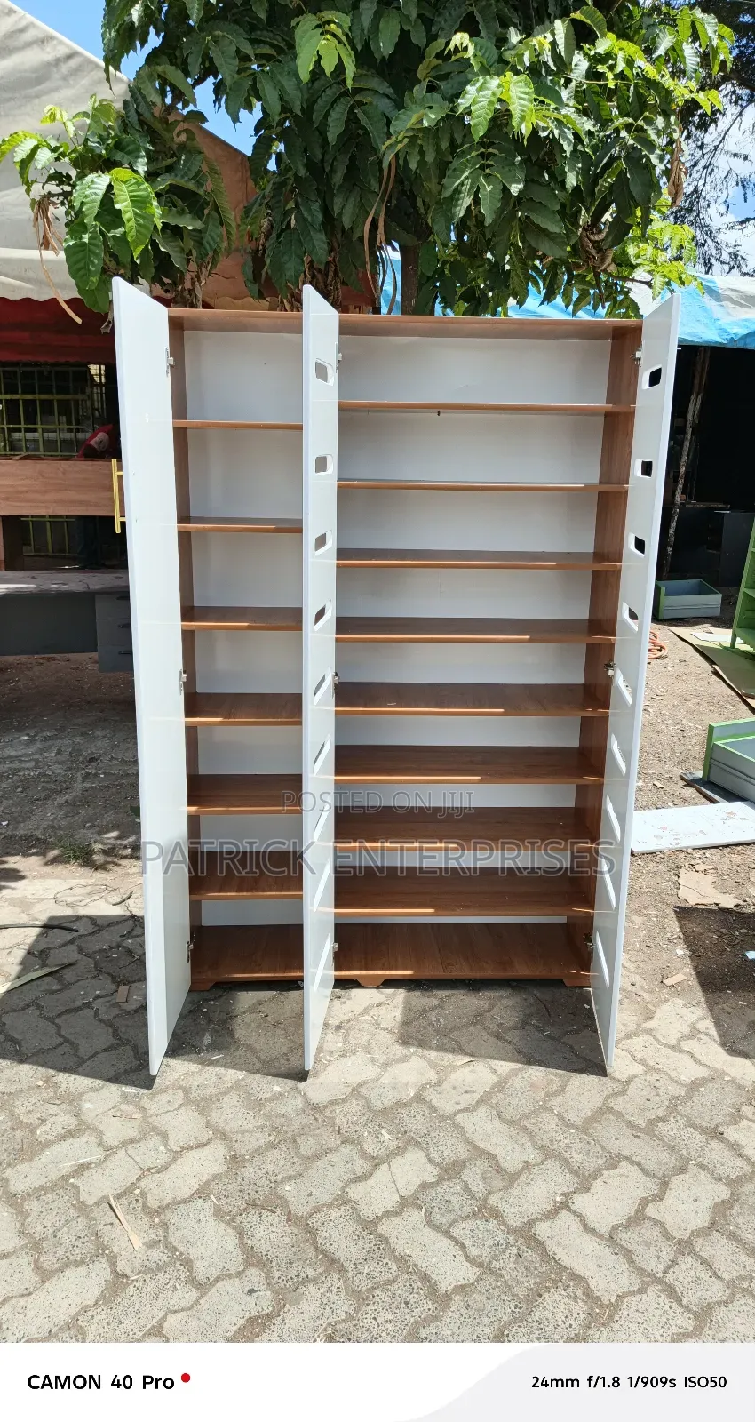 Modern Wooden Shoe Rack With Doors 4 Fitt Length, 6 Fitt Height