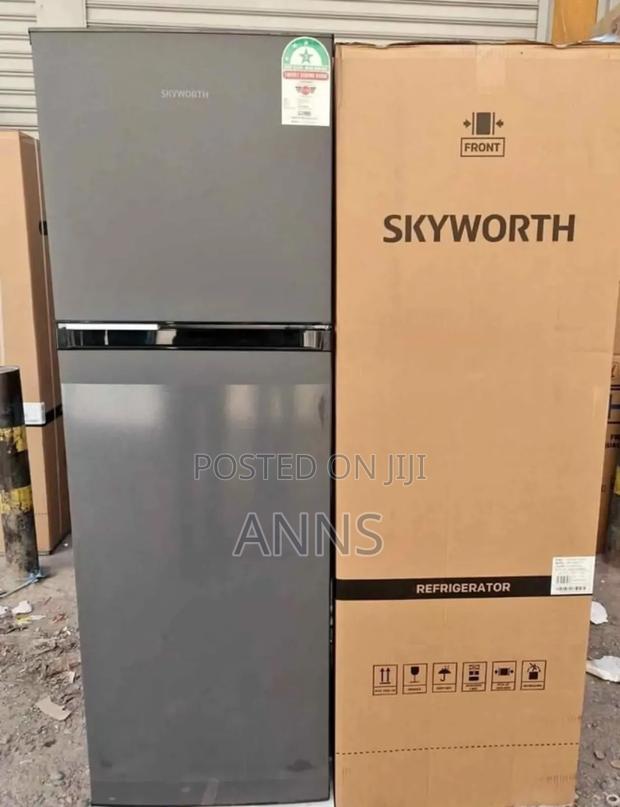 280 Litres Skyworth Fridge With Top Mounted Freezer