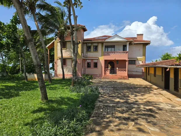 Furnished 5bdrm Bungalow in Kikambala Kanamai, Shanzu for sale
