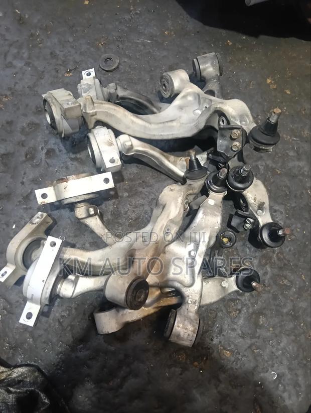 Nissan Front Lower Control Arms For Nissan Teana, Fuga, Skyline.