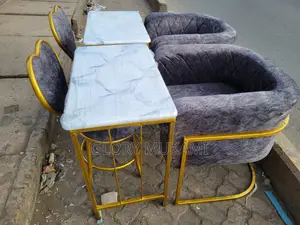 Styling Manicure Chairs