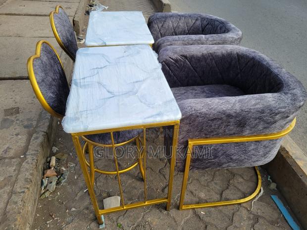 Styling Manicure Chairs