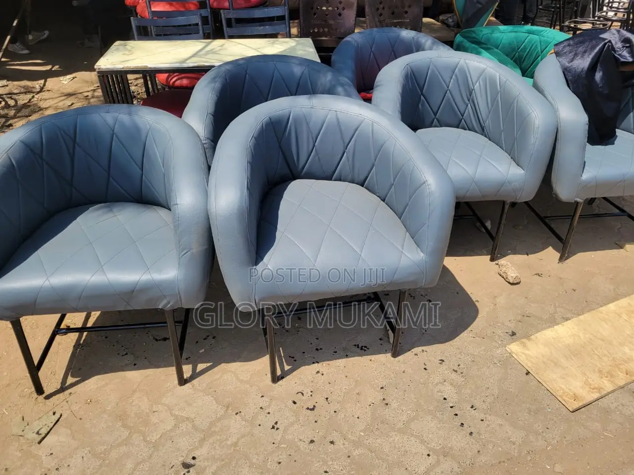Styling Manicure Chairs