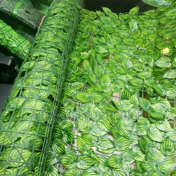Artificial Dark Green and Light Green Privacy Fences - thumbnail 2