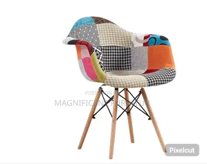 Eames Leisure Chairs Showlex