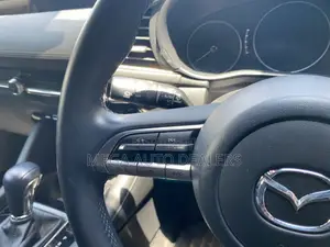 Mazda 3 2018