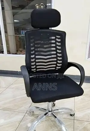Black Office Chair With Headrest