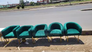 Green Velvet Styling Manicure Chairs