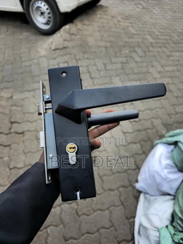 Black Door Lock - main view