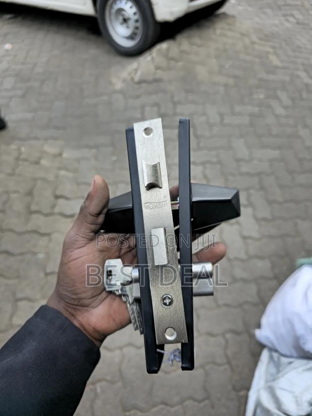 Black Door Lock - thumbnail 2