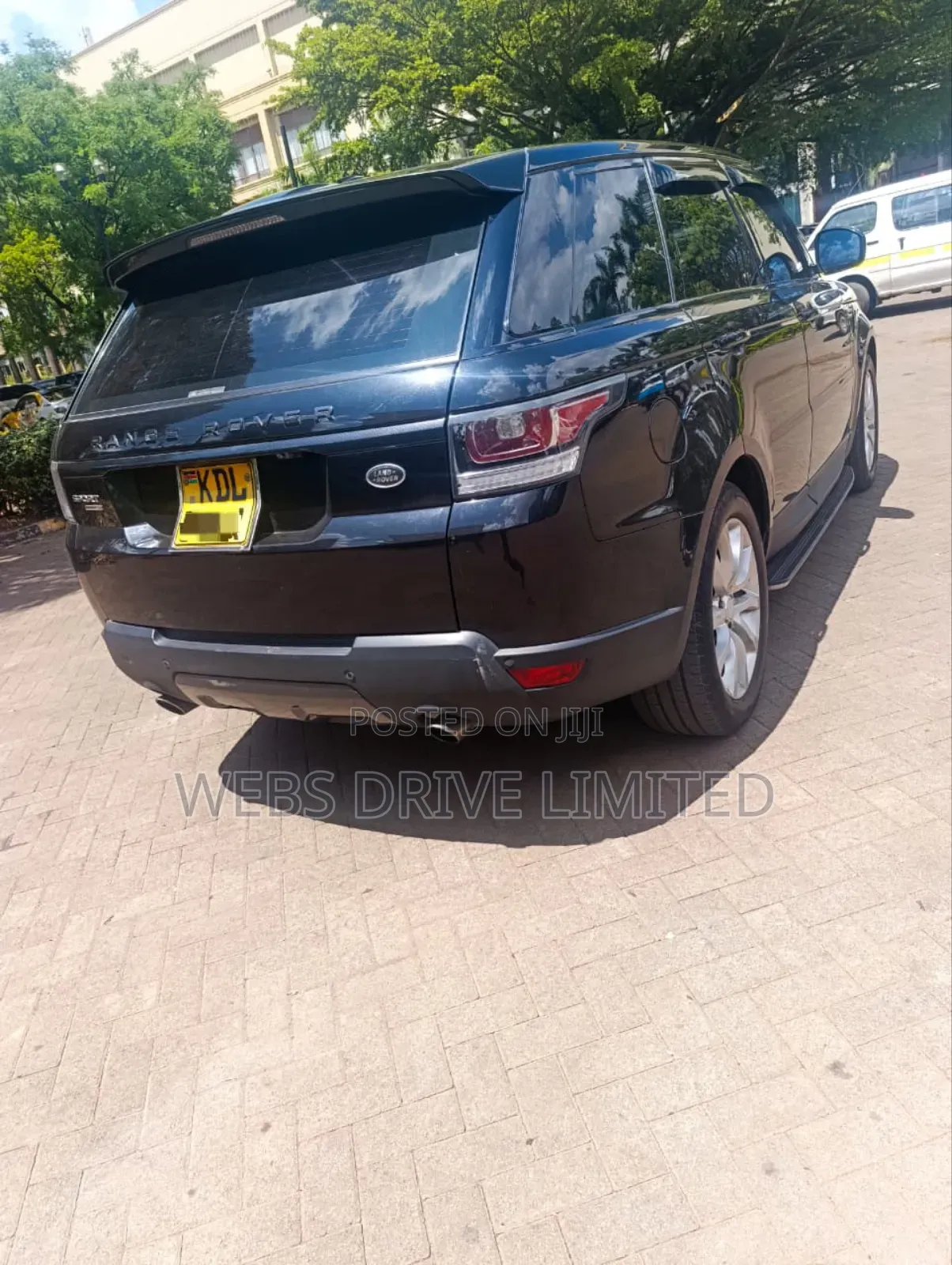 Land Rover Range Rover Sport HSE 4dr SUV 4WD (3.0L 6cyl S/C 8A) 2015