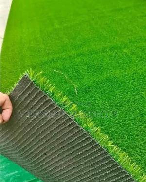 Natural Look Synthetic Grass Roll - thumbnail 2