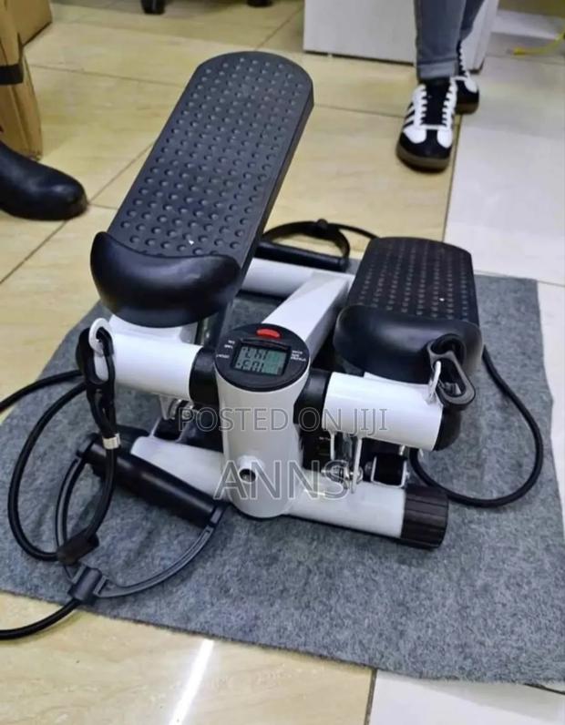 Mini Stepper Machine / Exercise Machine - main view