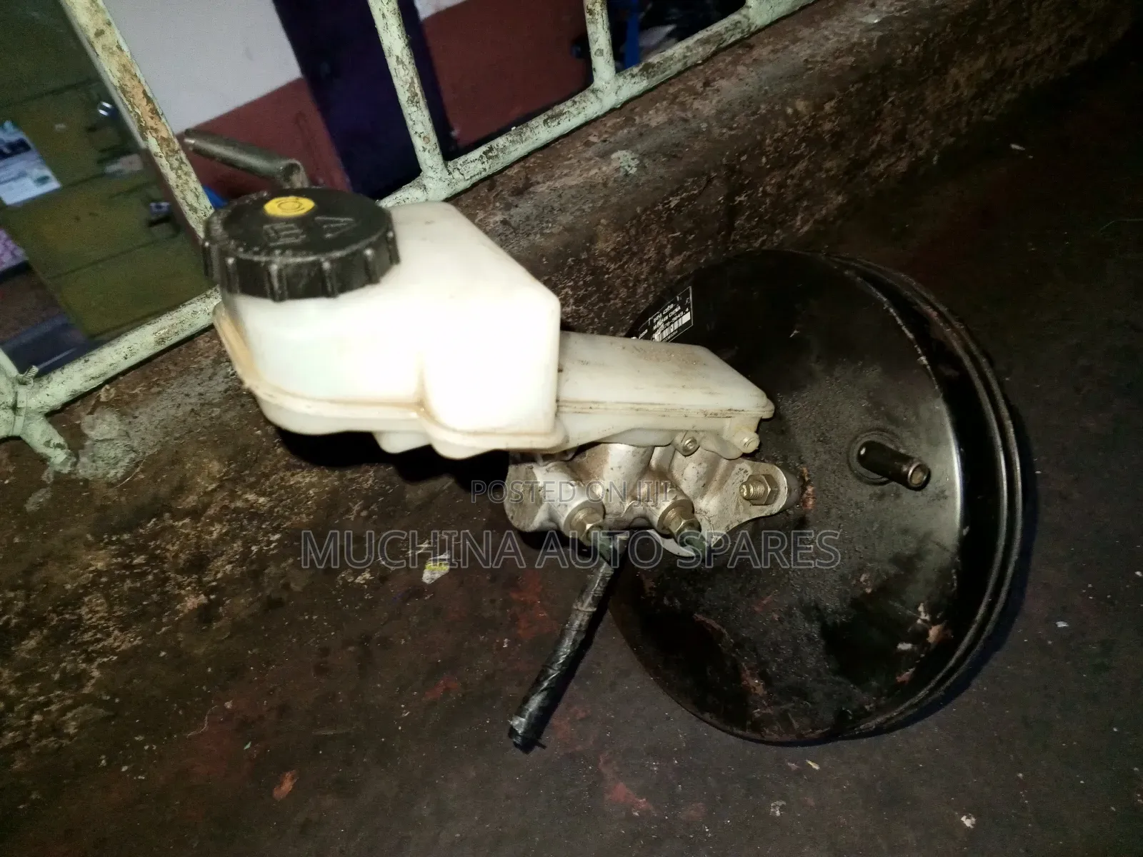 Brake Booster and Master Cylinder Mazda Axela 20130model