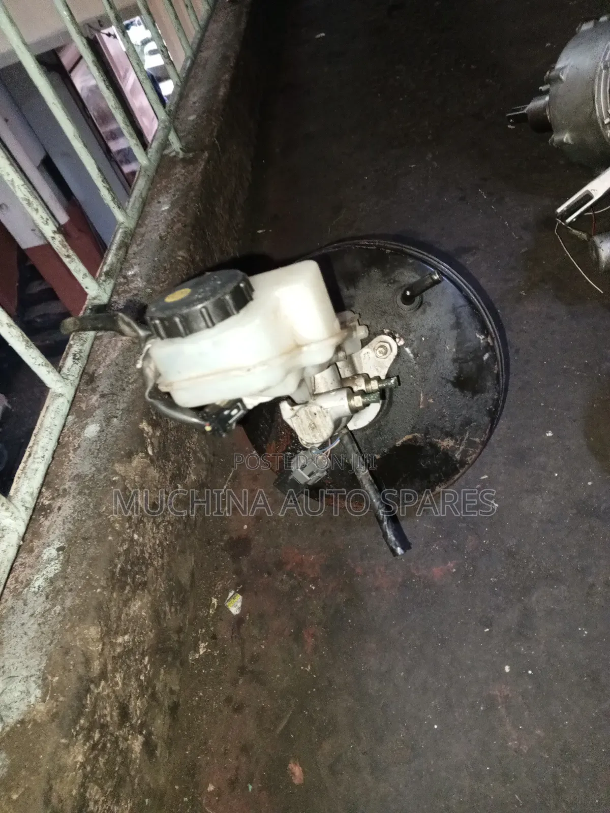 Brake Booster and Master Cylinder Mazda Axela 20130model
