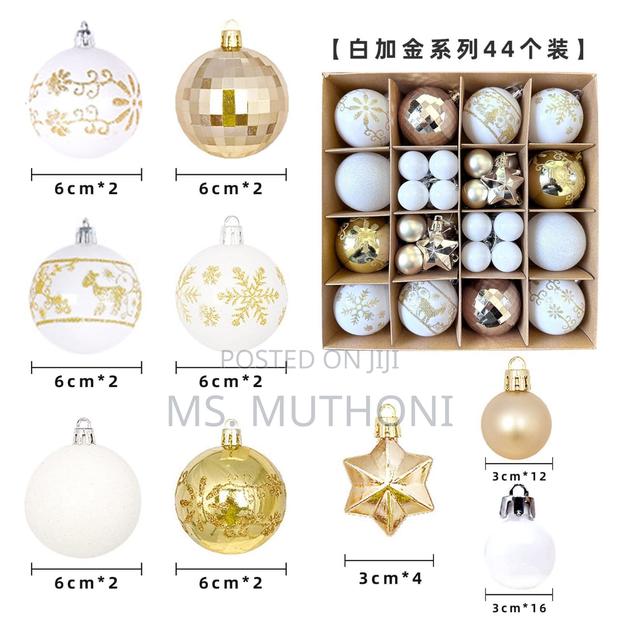 36pcs Assorted Christmas Balls - thumbnail 7