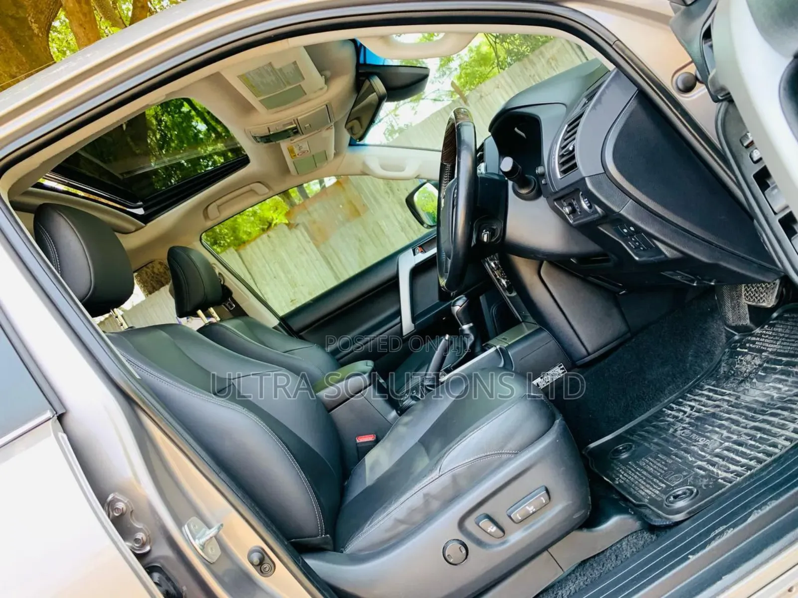 Toyota Land Cruiser Prado 2019 Silver